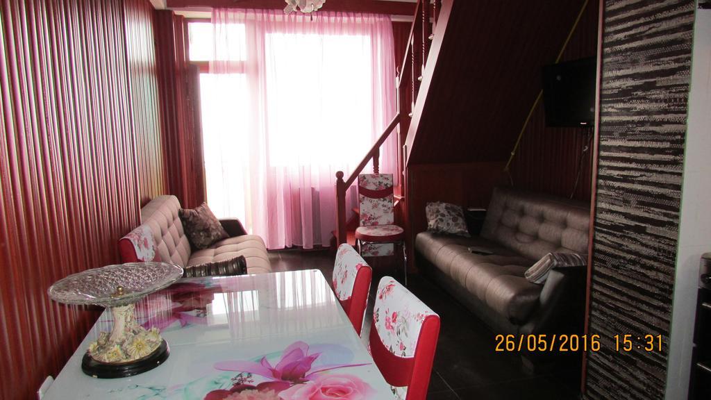 Apartment Irma Rustaveli 57 Batumi Exterior foto