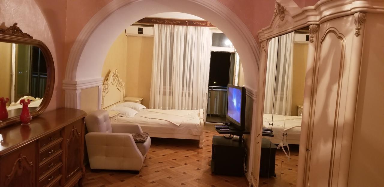 Apartment Irma Rustaveli 57 Batumi Exterior foto
